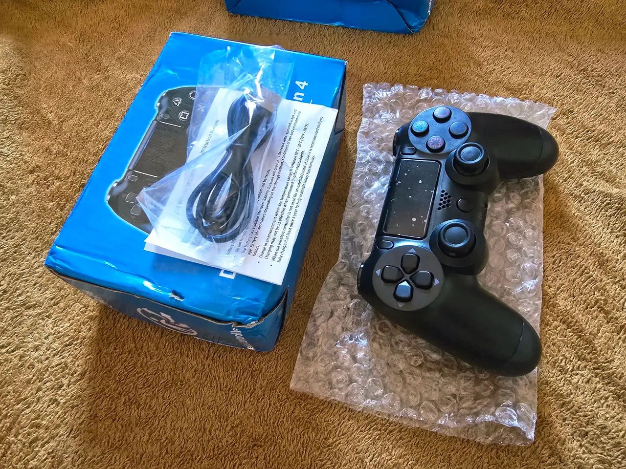 Controle Bluetooth recarregável para PS4 e outros - Foto 4
