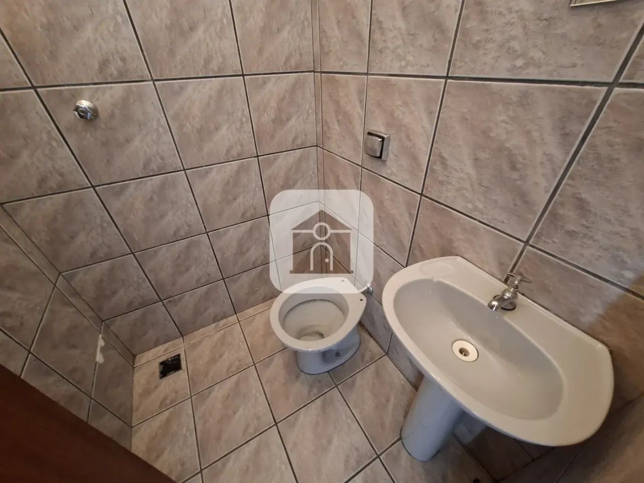 Cômodo Comercial para locação bairro Planalto - Foto 5