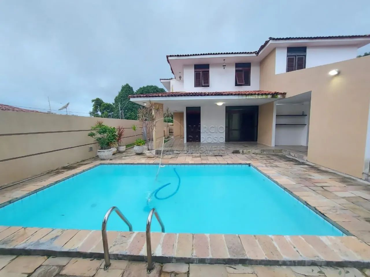 Casa com 5 Quartos e Piscina à venda na Gruta de Lourdes - Foto 4