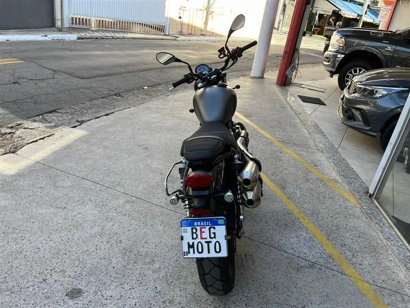 TRIUMPH STREET SCRAMBLER  - Foto 4
