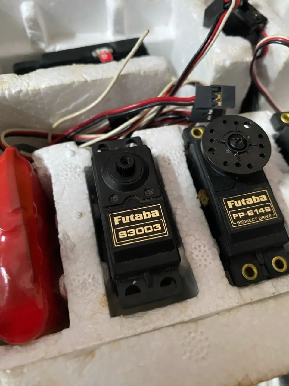 Rádio Futaba Conquest  - Foto 3