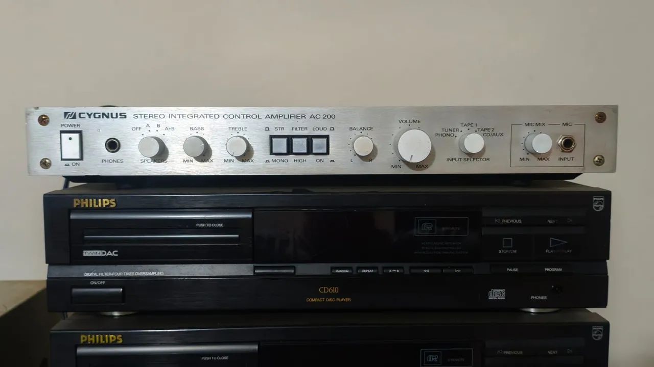 Cygnus ac200 amplificador top