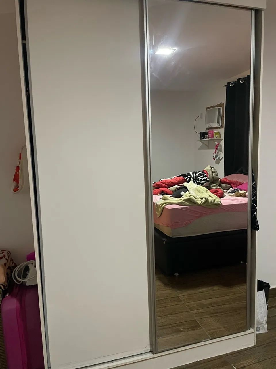 GUARDA ROUPA 