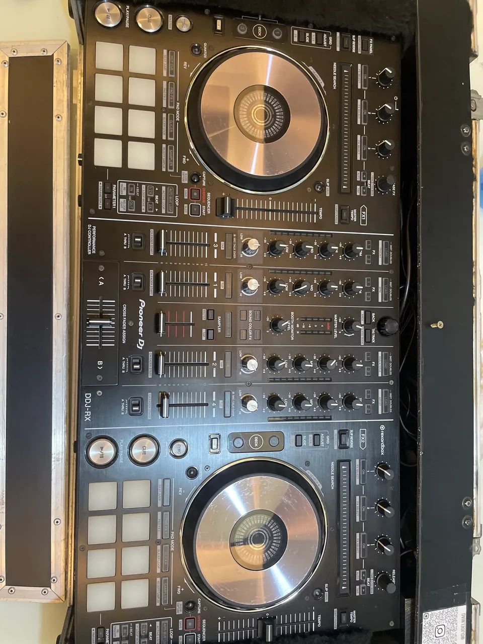 DDJ RX pionneer + Hard Case  - Foto 5