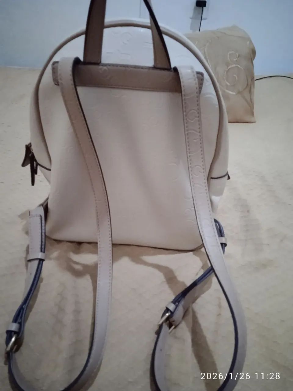 Vende-se bolsa original Guess - Foto 3