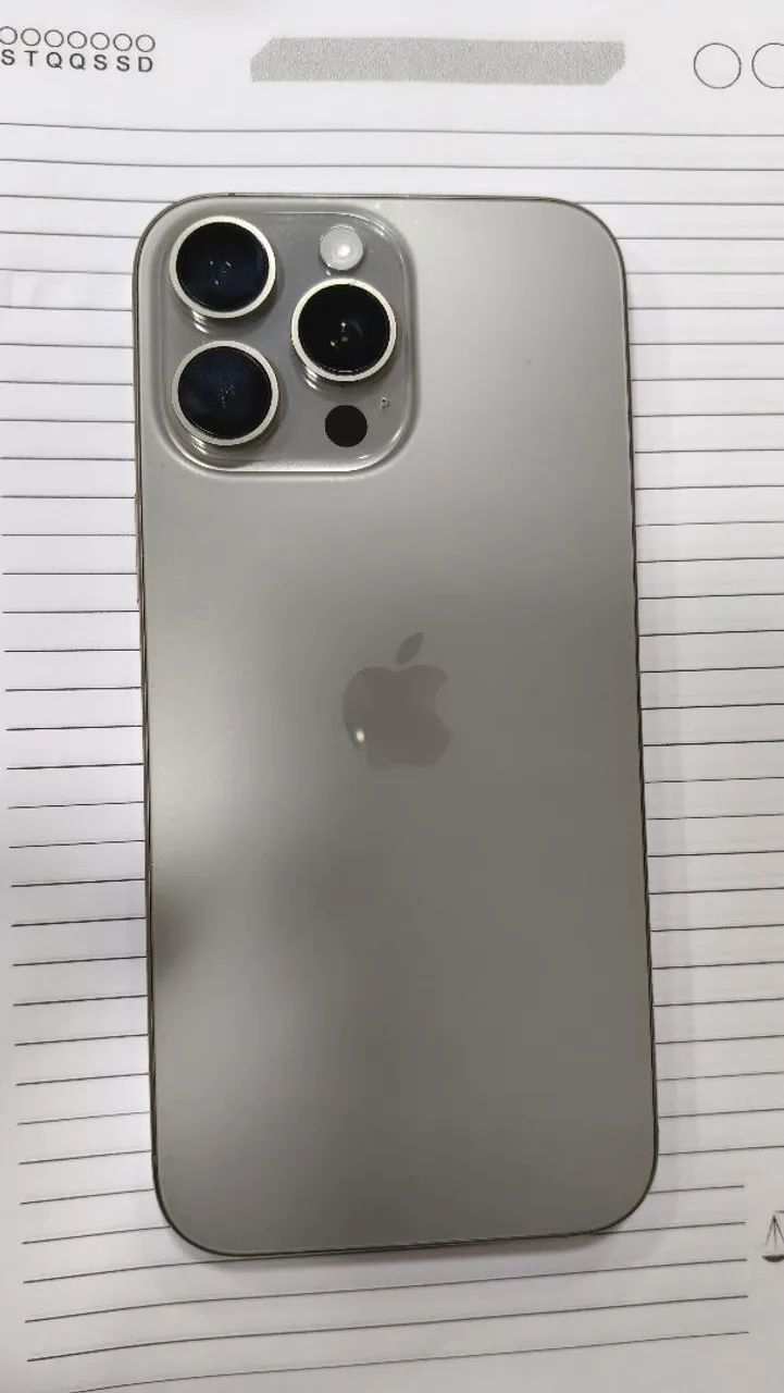 iPhone 16 pro Max  - Foto 2