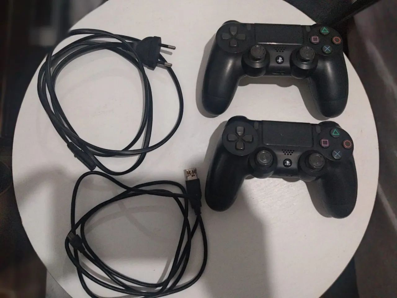 PlayStation 4 slim - Foto 2