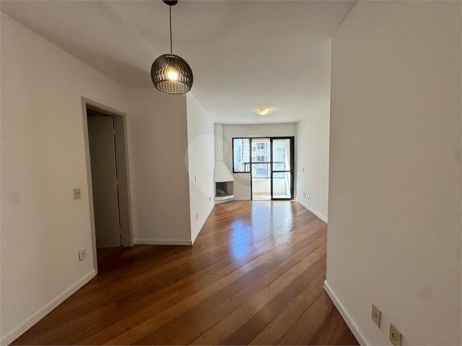 Apartamento com 2 quartos para locação em Cidade monções - SP