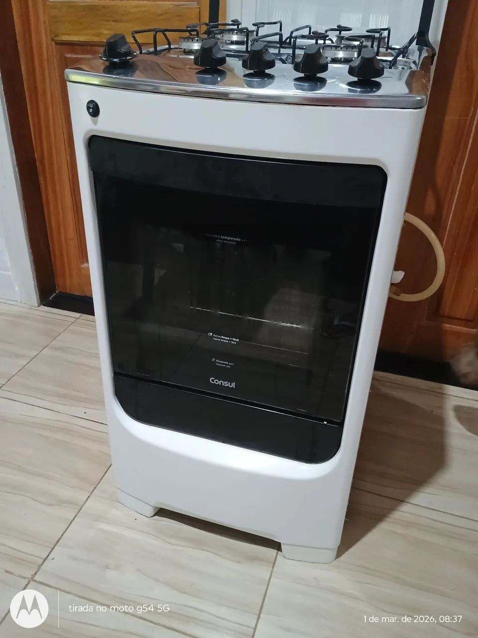 Vendo fogão 4 bocas Continental - Semi novo automático  - Foto 2