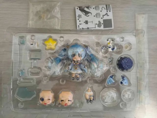 RESERVADO Original GSC - Nendoroid 701 Snow Miku Twinkle Snow Ver