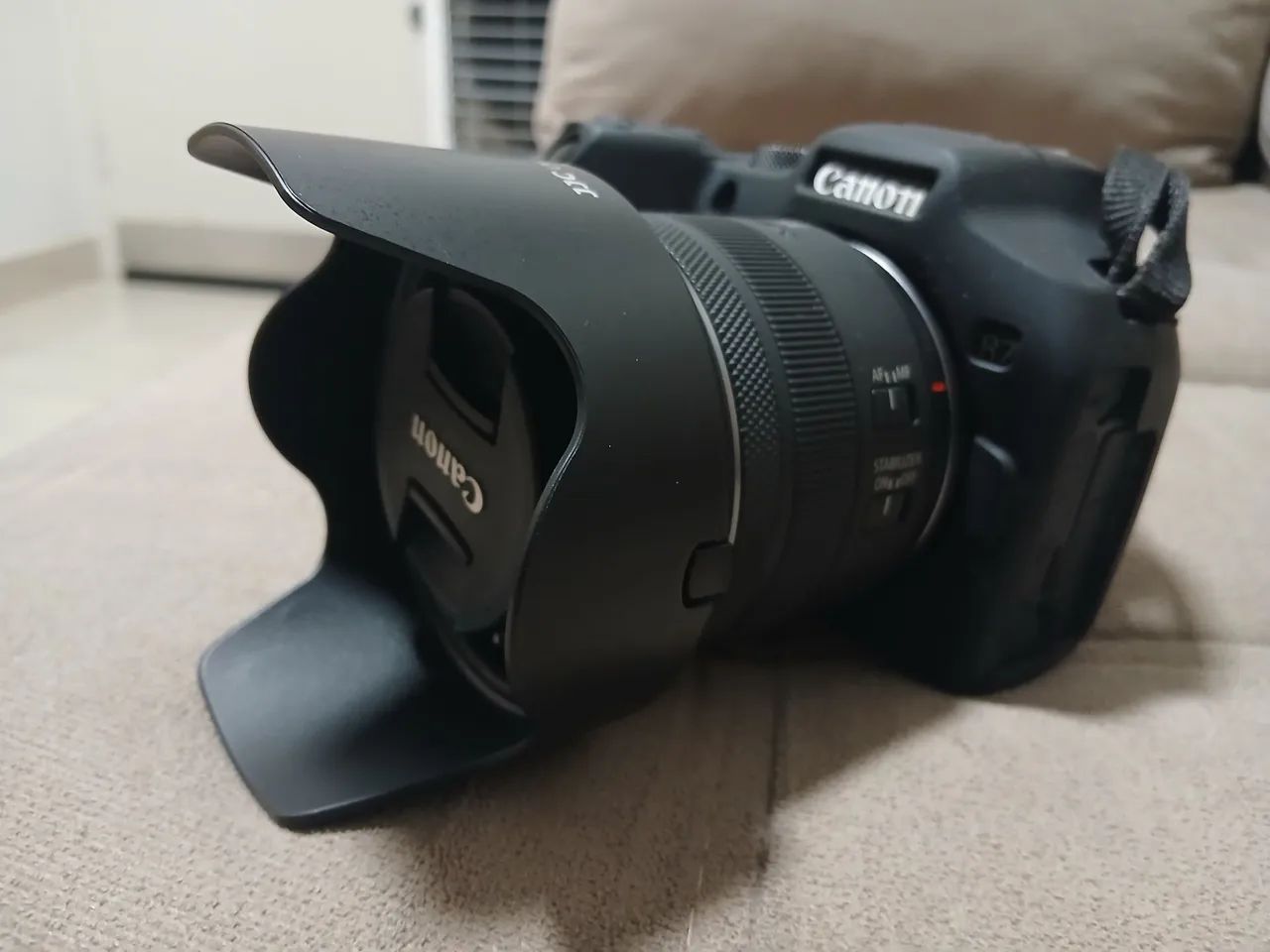 Camera canon eos r7 só corpo