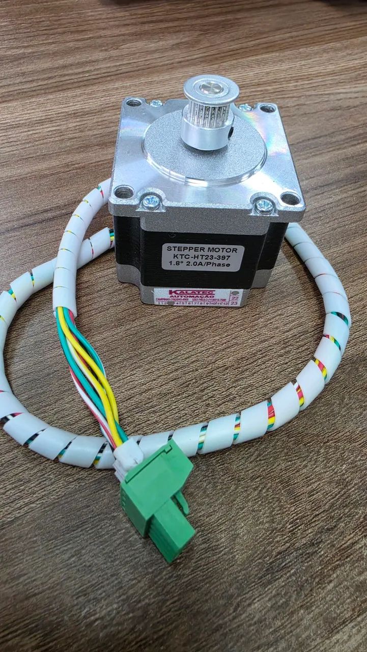 Motor de passo numa 23kg