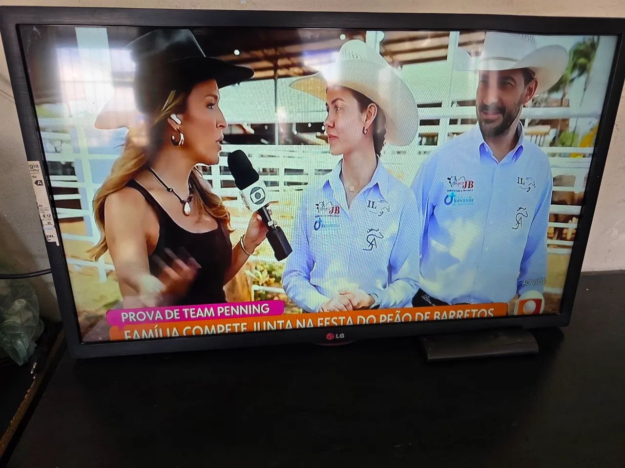 Tv lg 32 polegadas funcionando perfeitamente, não é smart  - Foto 2