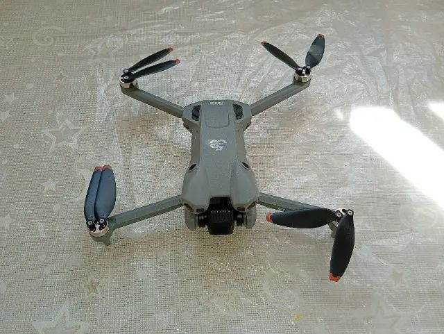 Mini drone GT50 - sem o controle!