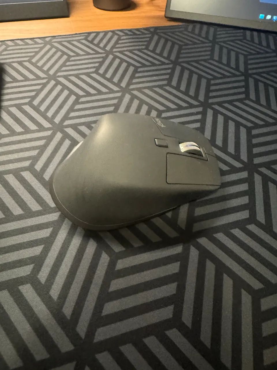 Mouse Logitech MX Master 3S - Foto 2