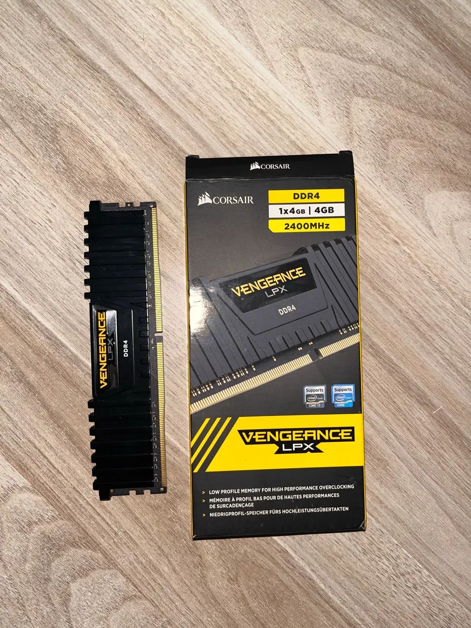 Memória RAM 4gb 2400mhz 