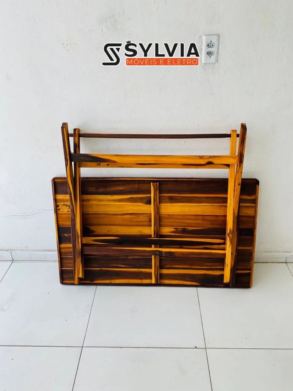 Mesa retangular 70x1,20 dobrável envernizada  - Foto 5