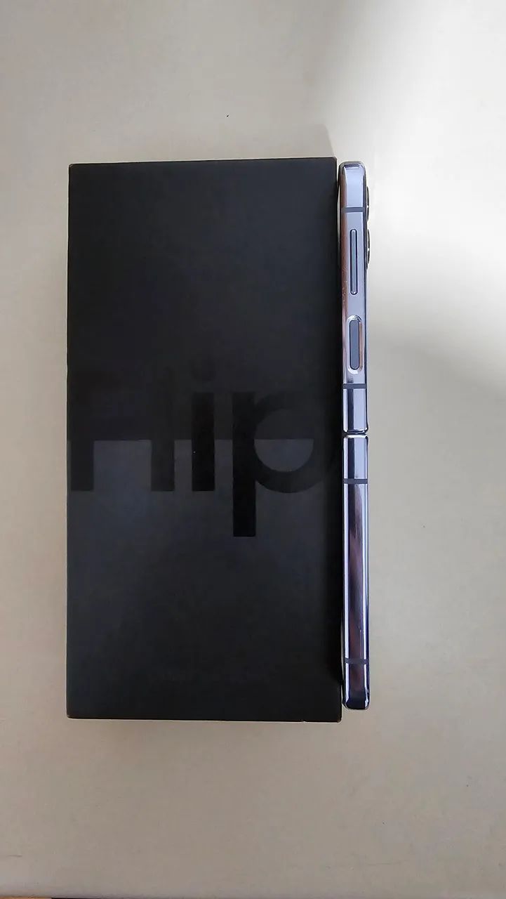 GALAXY Z FLIP 4 5G  - Foto 4