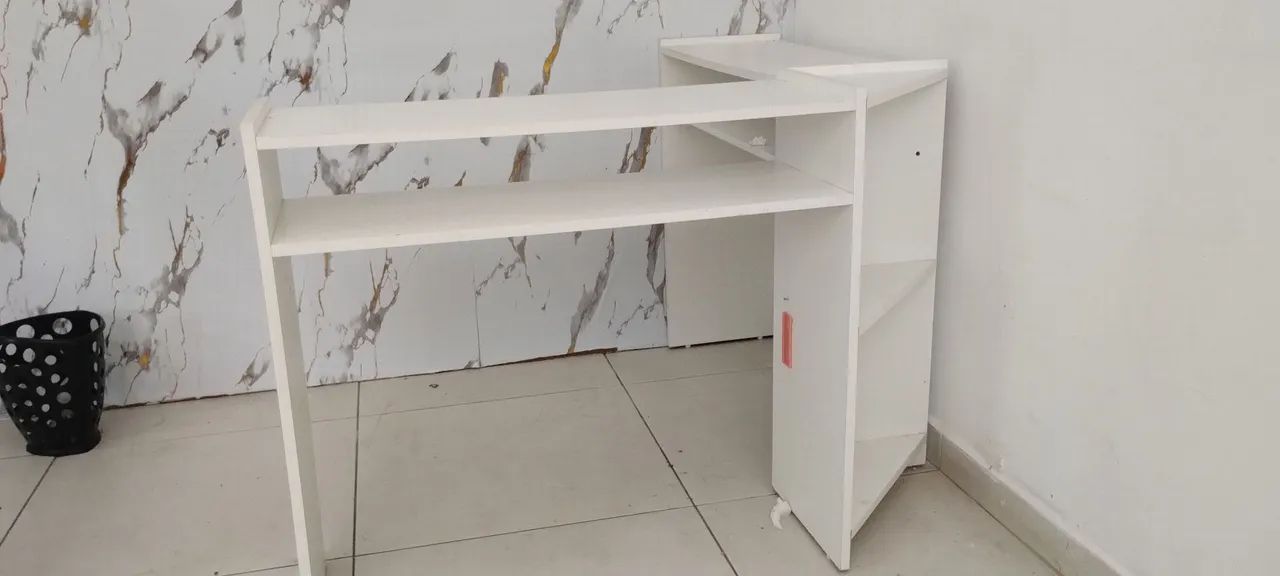 mesa de manicure 