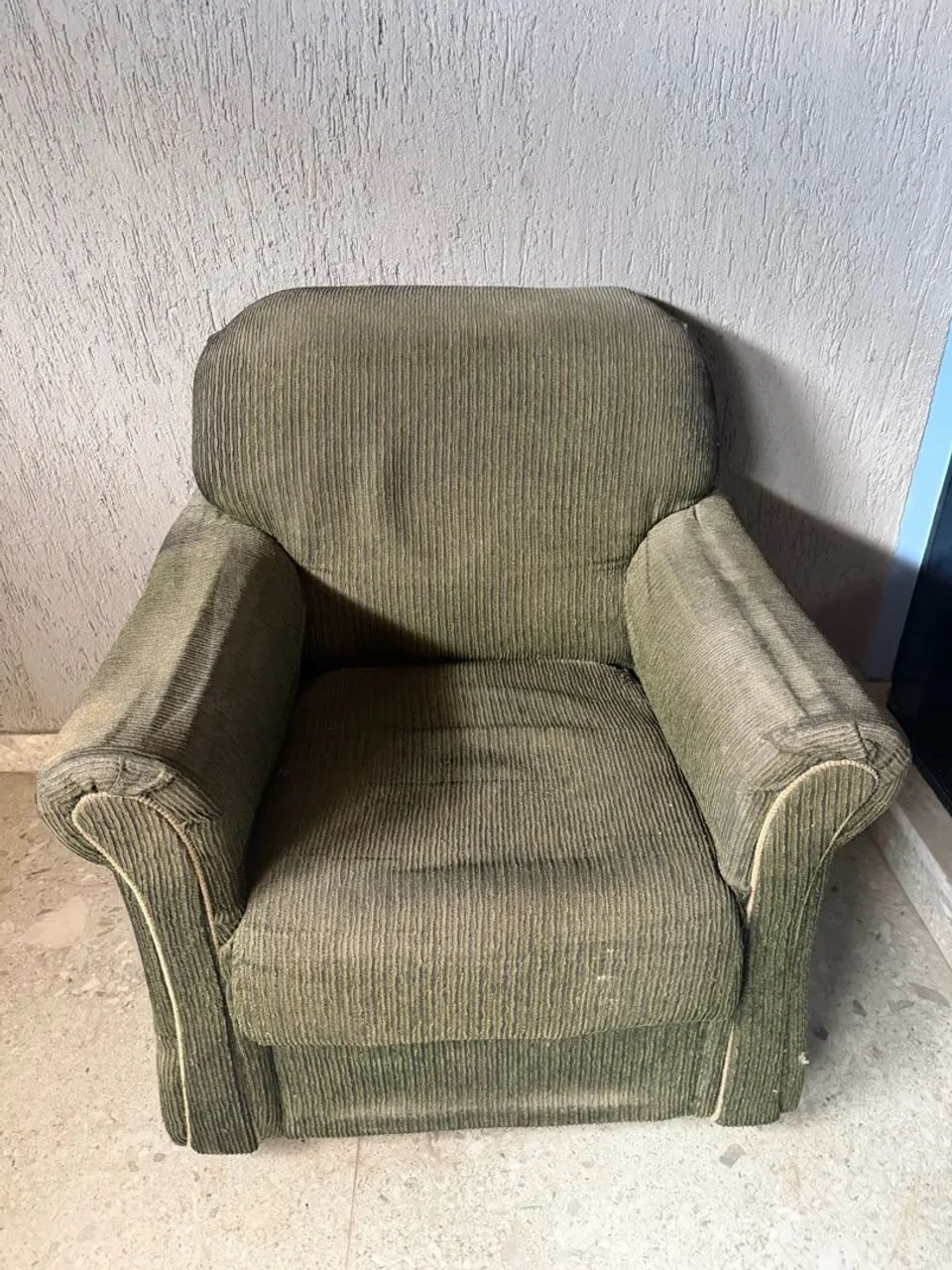 Poltrona de sofá verde  - Foto 2