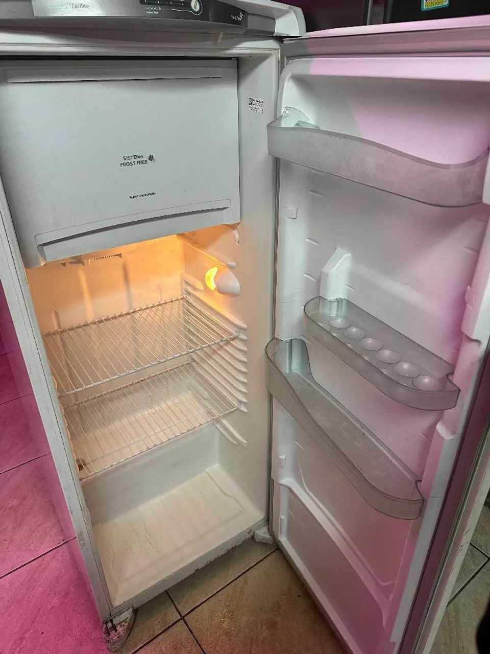Consul 300 litros Refrigerador Frostfree CRB36ABANA - Foto 2