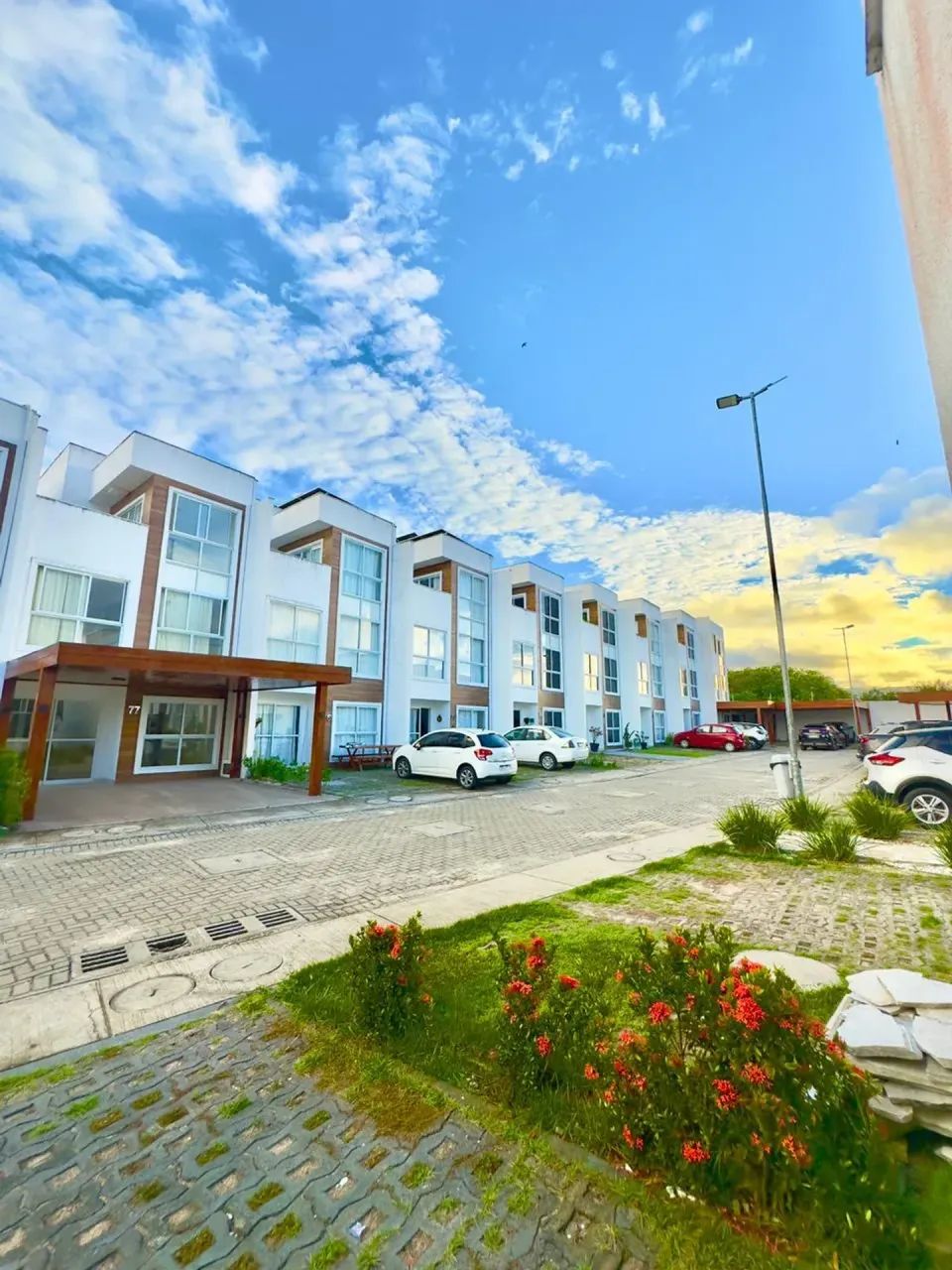 VENDO  CASA DUPLEX | CONDOMÍNIO DOURO VILLAGE