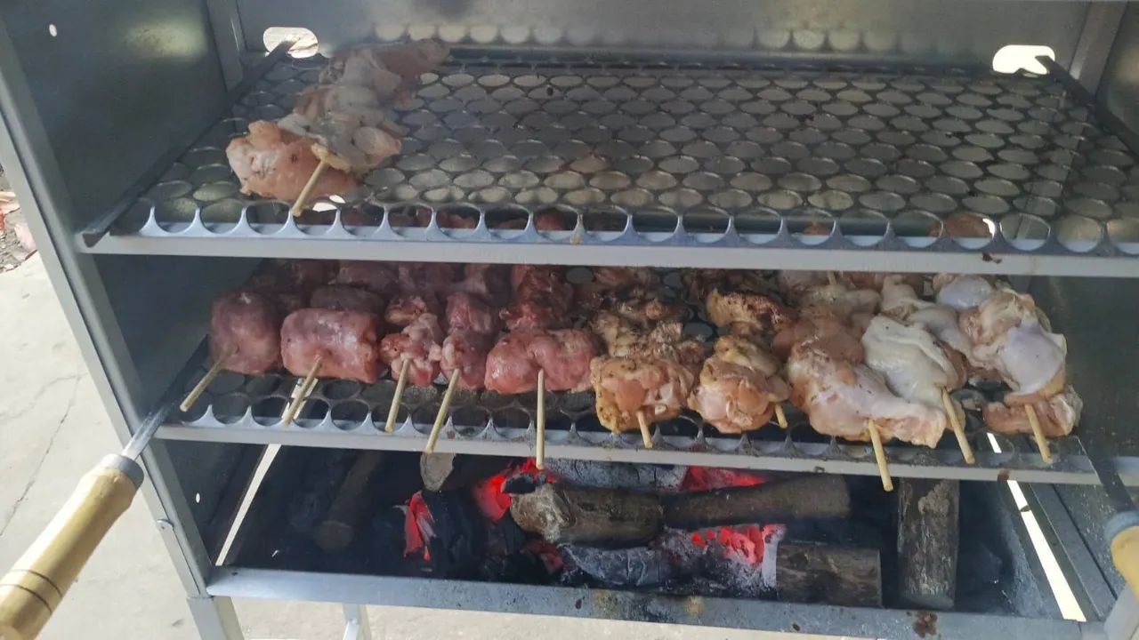 Churrasqueira portátil  - Foto 3