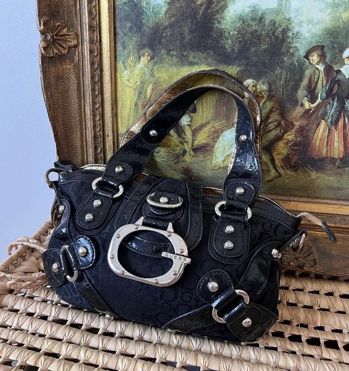 bolsa guess preta
