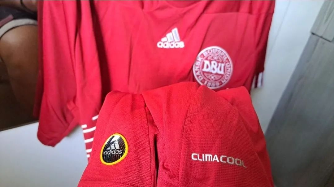 Camisa Dinamarca 2010 - Foto 4
