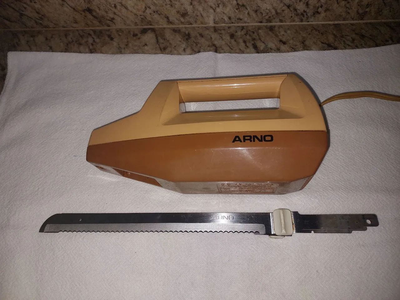 Faca Elétrica Arno Marrom/bege 2 Lâminas 110v - Foto 3