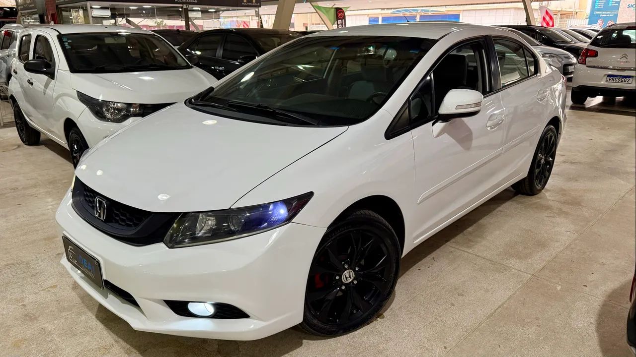 Honda Civic Civic Sedan LXR 2.0 Flexone 16V Aut. 4p 2016