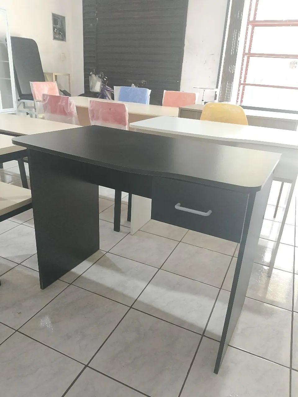 Escrivaninha  - Foto 3