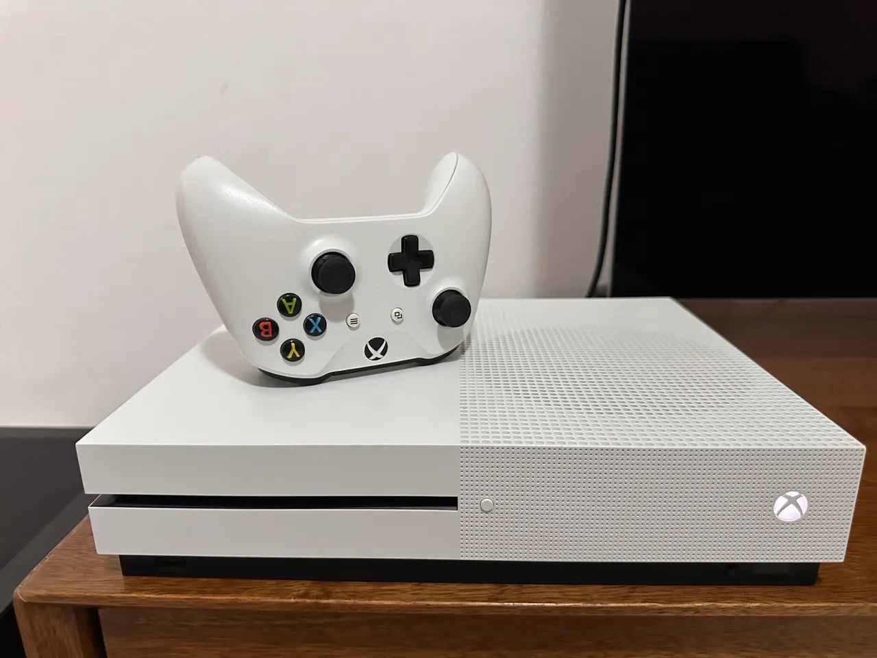 XBOX ONE S 1TB - Foto 3
