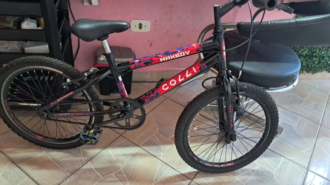 Linda bicicleta aro 20 bem conservada * - Foto 4