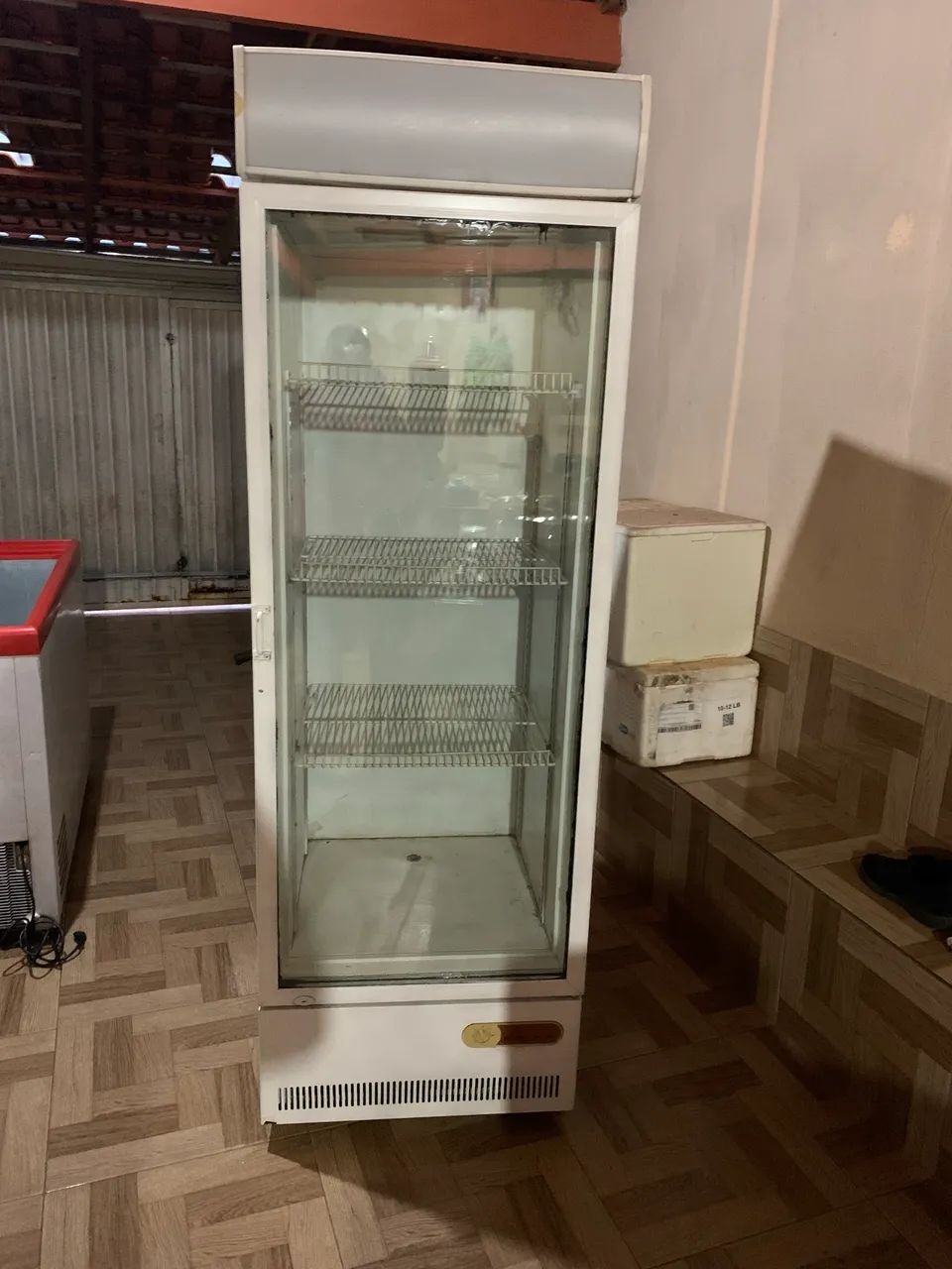 Freezer vertical expositor  220v - Foto 2