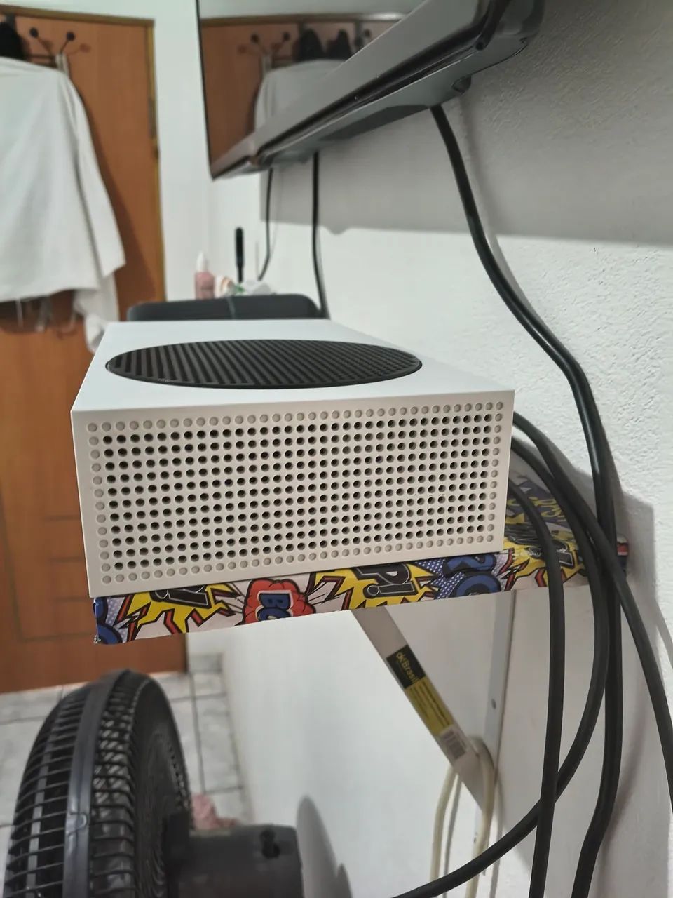 Xbox séries S pouco usando 