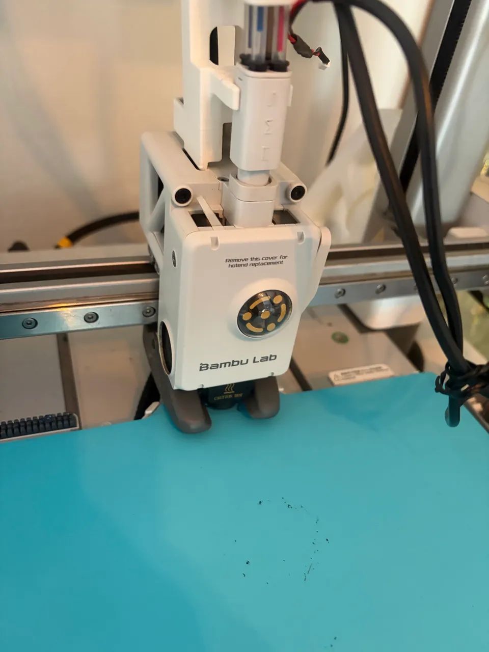Impressora 3D Bambu A1 combo com AMS em perfeito estado - Foto 3