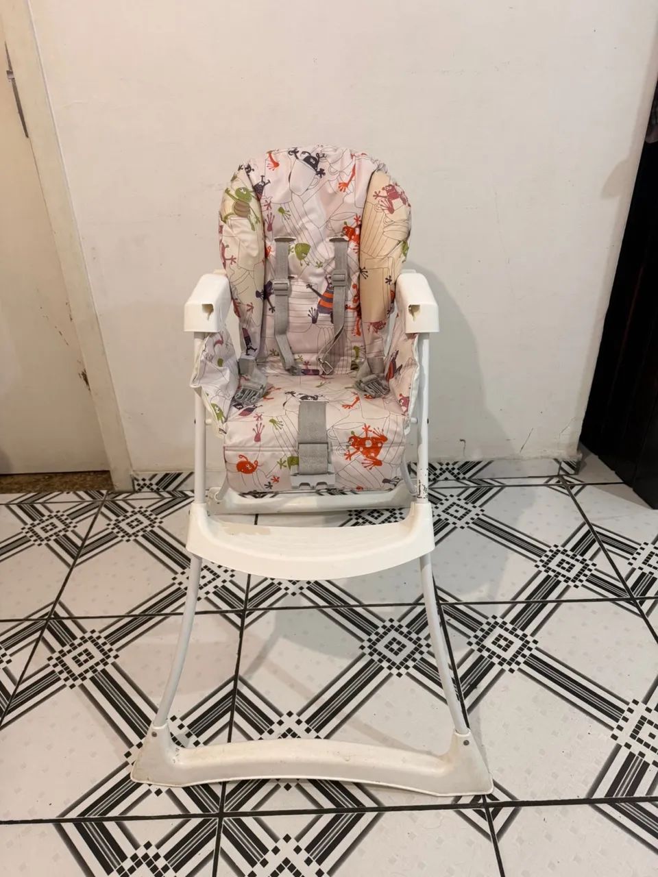 Cadeira de Alimentação Burigotto Papa & Soneca - Dobrável, Completa e Segura  - Foto 4