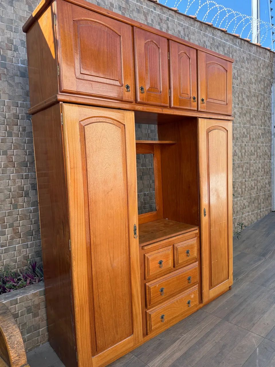 guarda-roupa de madeira - Foto 5