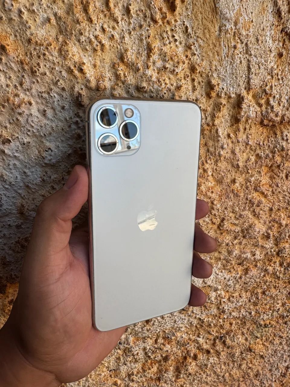 iPhone11 Pro Max 64GB シルバー Amazon | 【整備済み品】Apple iPhone 11 Pro Max 64GB シルバー SIM