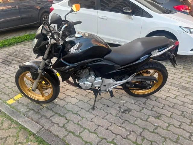 CB 300 só pegar e andar - Foto 3
