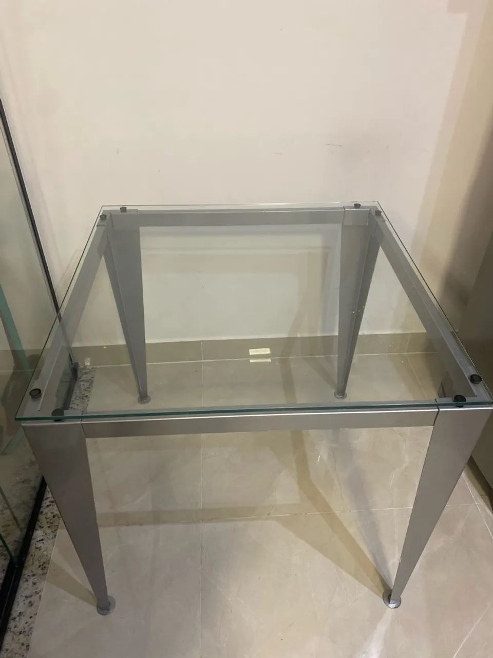 Mesa quadrada de vidro - tokstok  - Foto 2