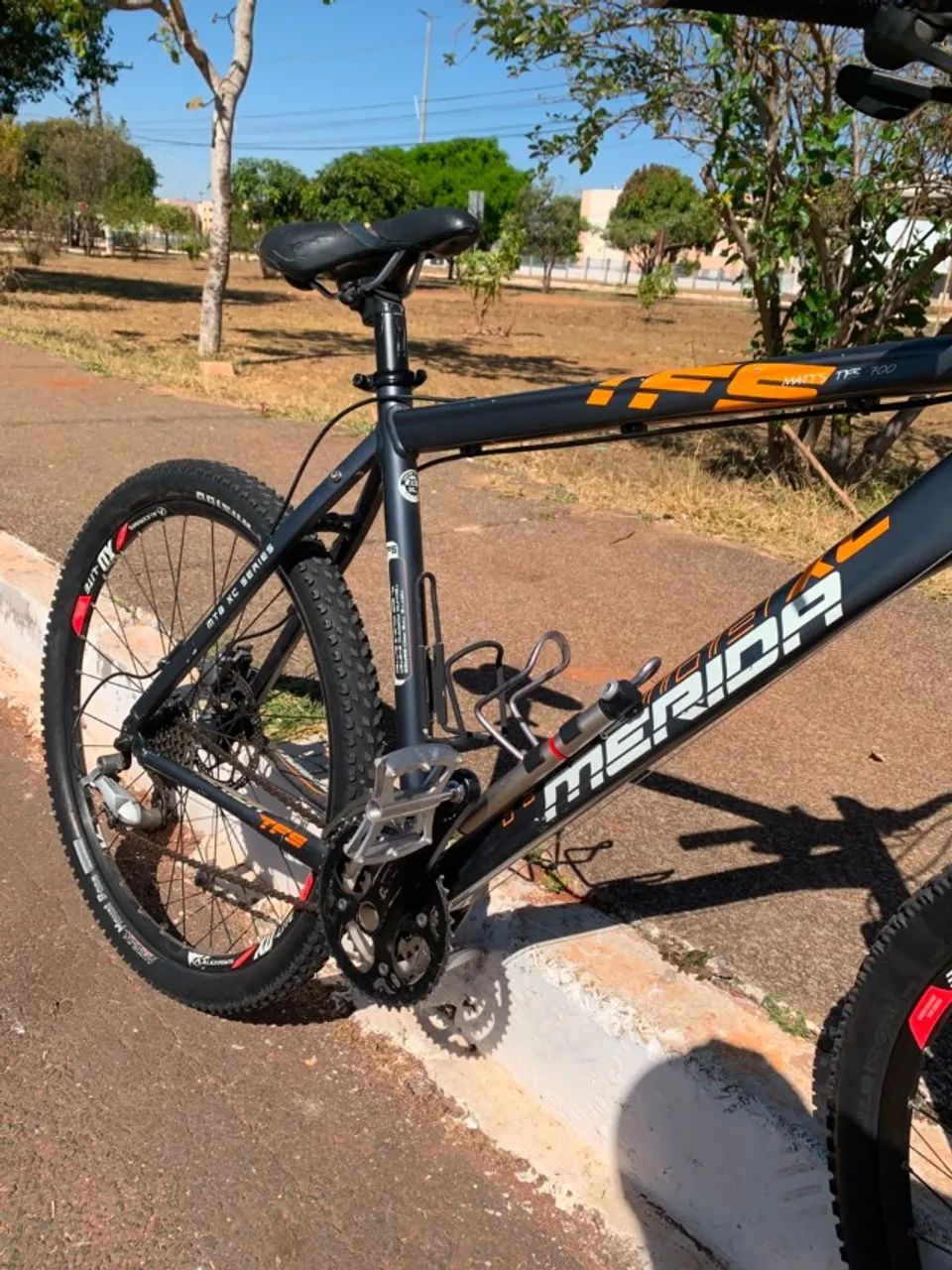 Aro 26- MTB- Freio a Disco- Suspensão - Foto 4