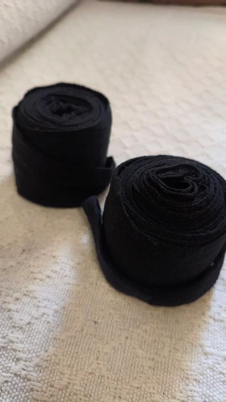 Bandagem para Artes Marciais 5m, Usada uma única vez ! - Foto 2