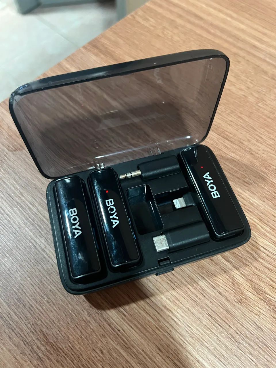 Microfone de Lapela Sem Fio Duplo Boya - Foto 2