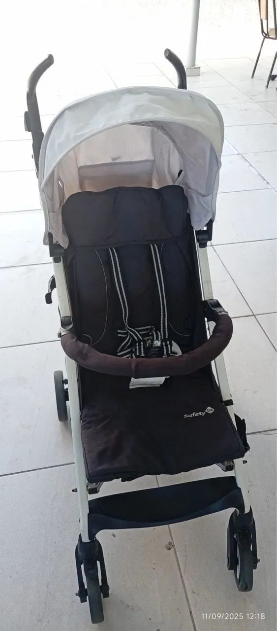 Carrinho de bebê (safety)