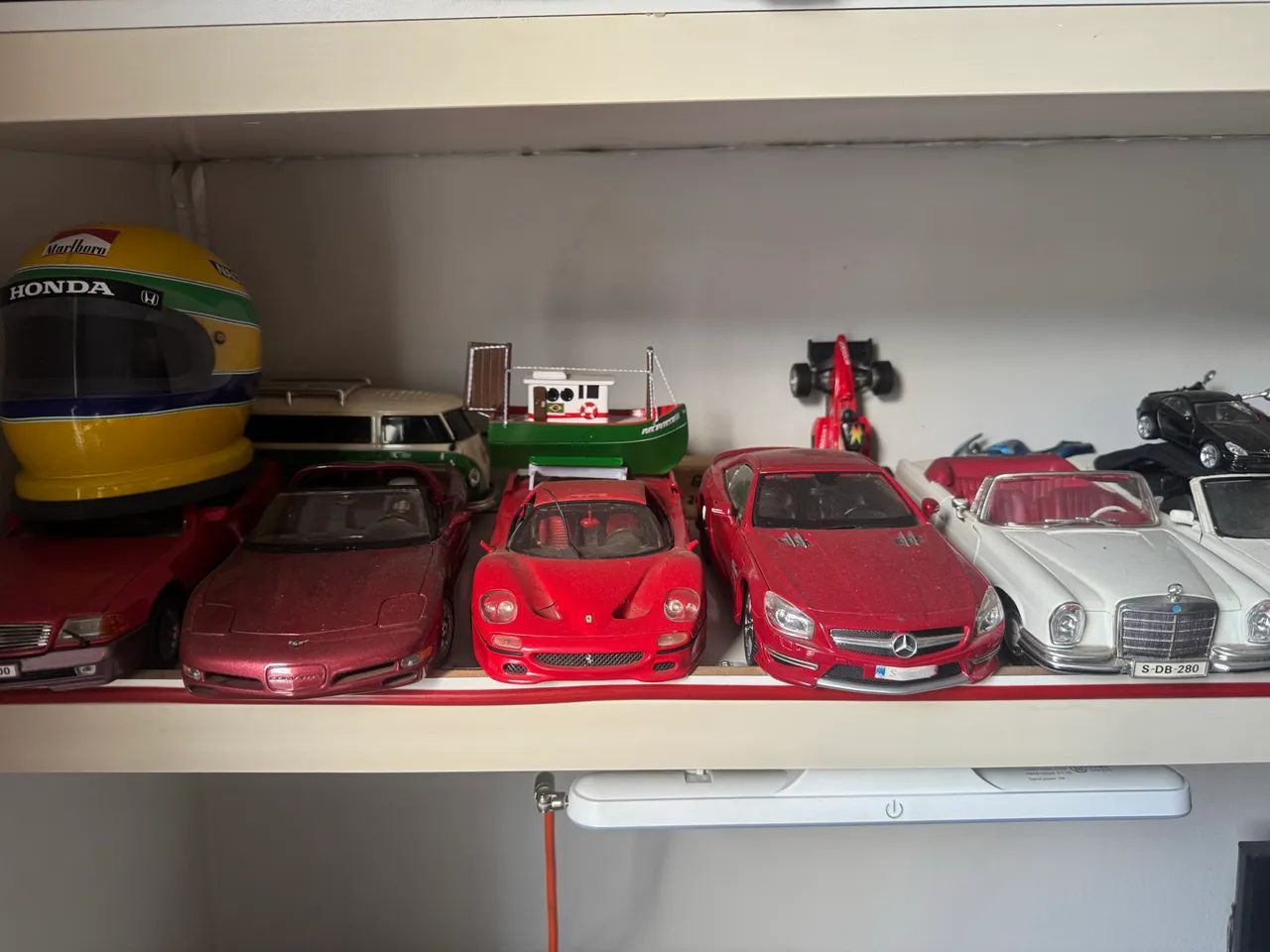 Coleção de carrinhos 1:18 - Foto 5