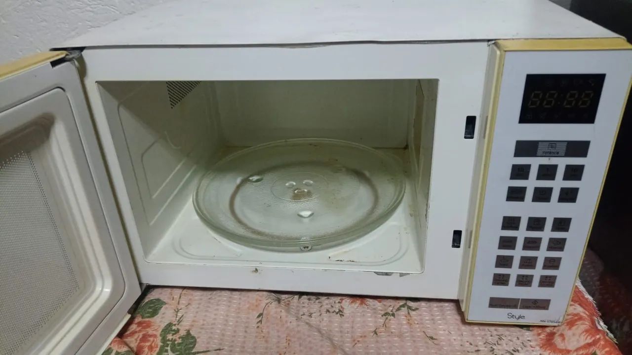 Vende-se microondas Panasonic  - Foto 5
