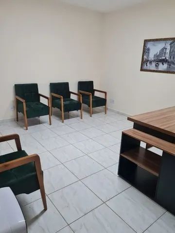 Ótimo estabelecimento comercial, já preparado para receber o seu consultório!
