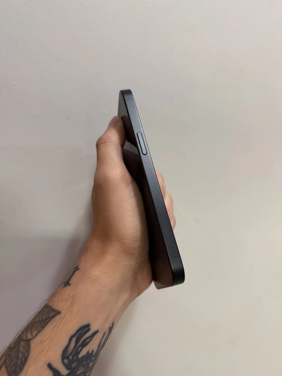 Iphone 16e 256gb impecável  - Foto 2